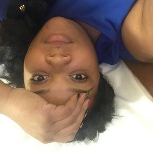 Meet your Posher, Tiara